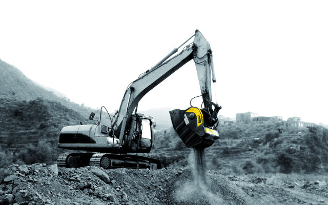 BF90.3 on New Holland Excavator