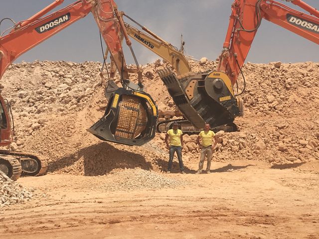 News - Great performance for the BF135.8 and the MB-S18  in a big quarry in Saudi Arabia